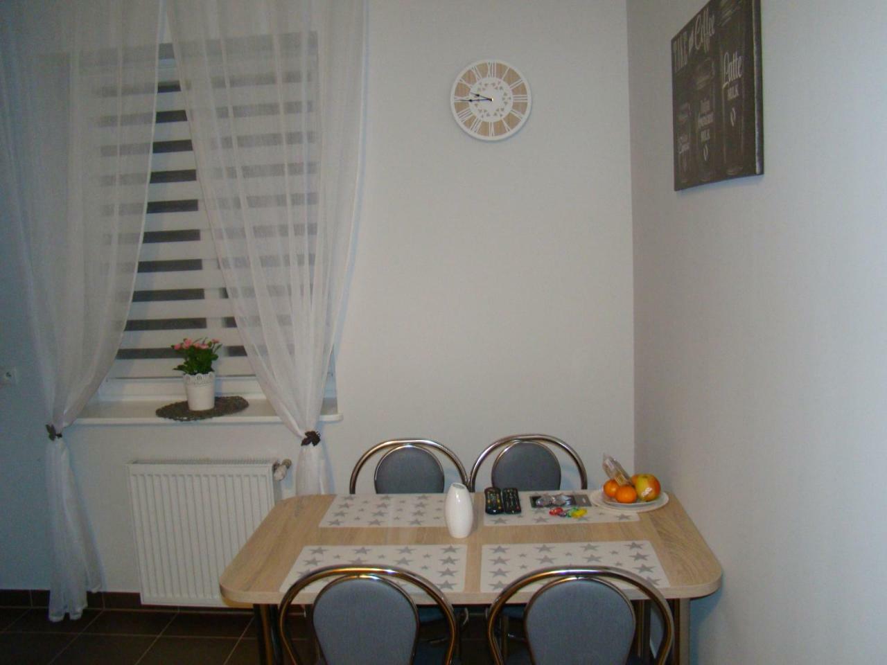 Apartamenty Orle Jelenia Gora Bagian luar foto