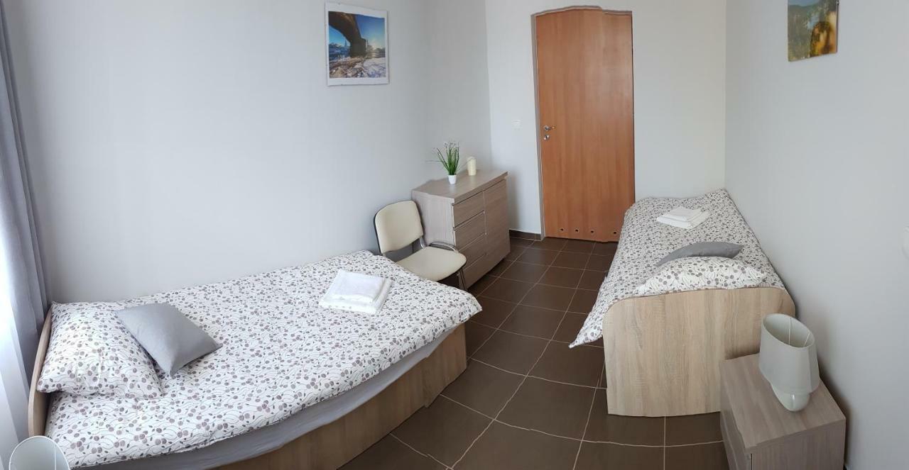 Apartamenty Orle Jelenia Gora Bagian luar foto